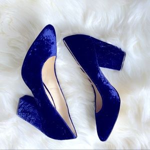 Nine West Blue Velvet Chunky Heels Size 7
